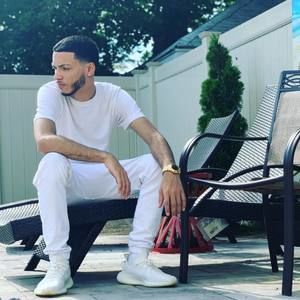 Meet your Posher, Ricky ricardo